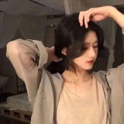 与幽灵同在的夏日
